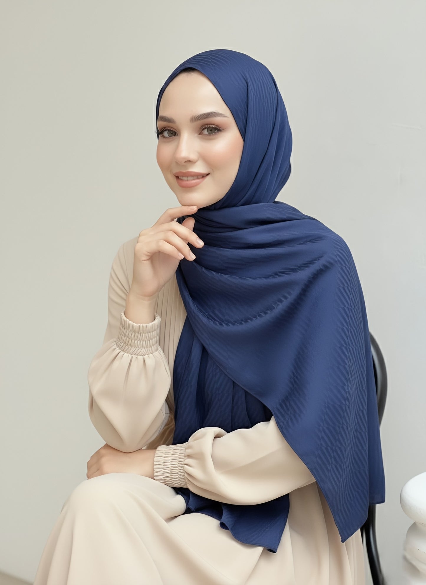 İpeksi Jakar Serisi Chevron Desen Şal -Lacivert